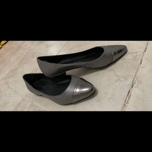 Nine West silver gray pointed flats